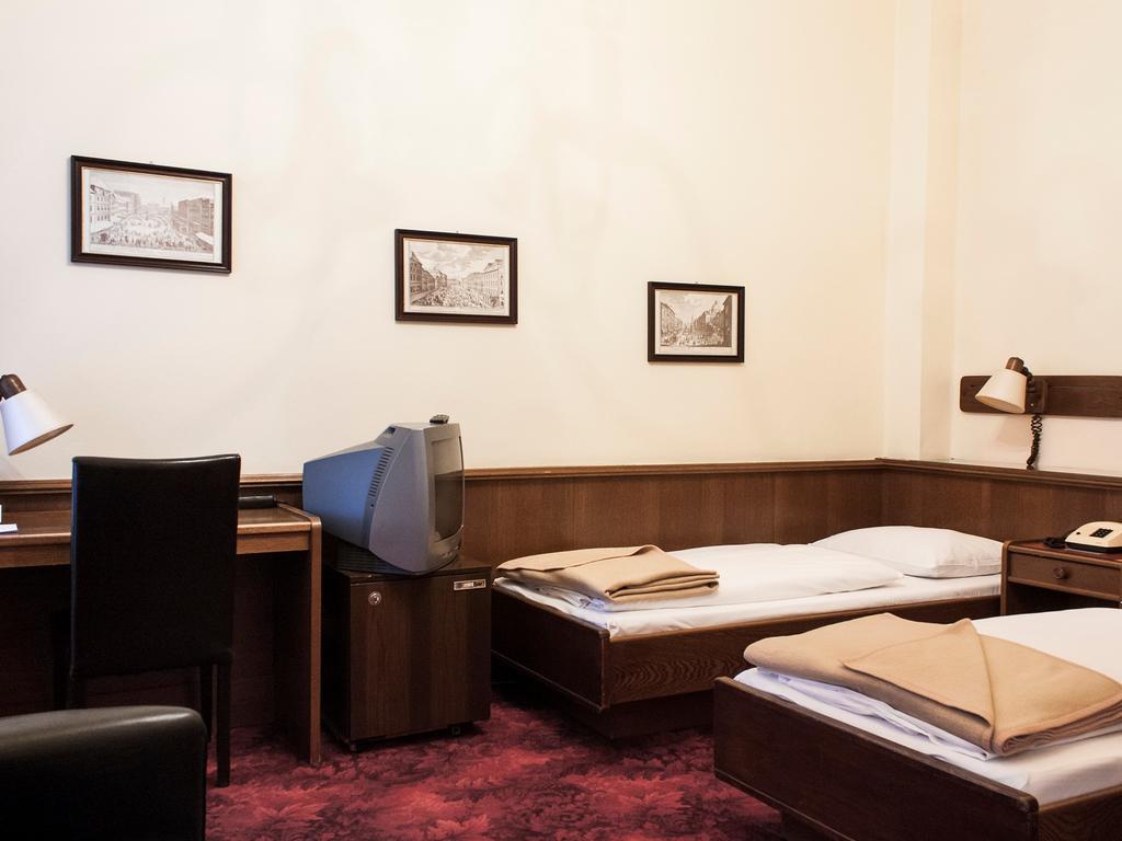 Hotel Fuerstenhof 3*